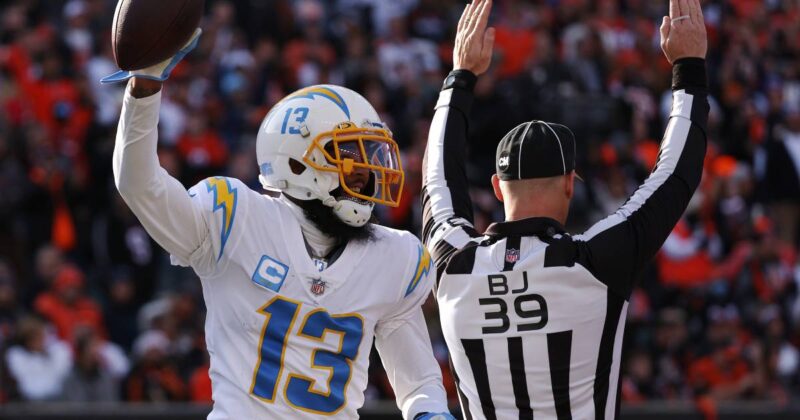 WR Keenan Allen scored 26.9 points to lead Jamaica to victory.